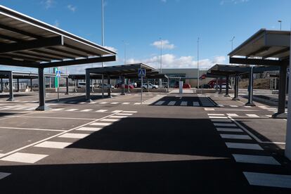 Aparcamiento de la estación malagueña de Antequera.