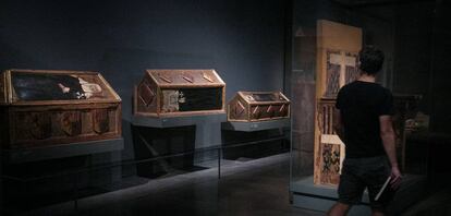 Les tres arques exposades al Museu de Lleida.