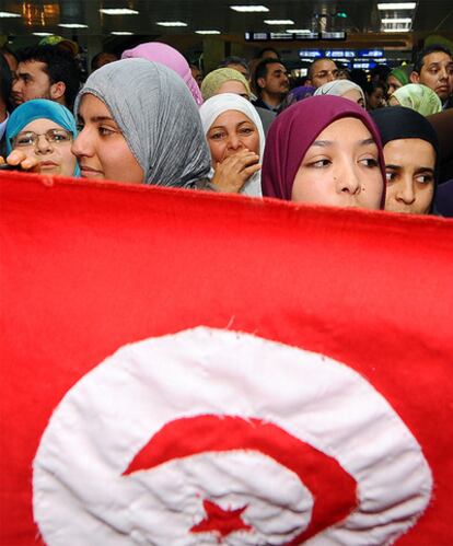 Seguidoras del movimiento islamista En Nahna (Túnez).