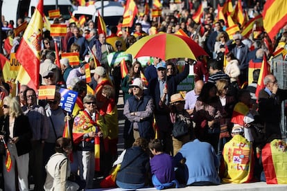 Ambiente de la concentración por la unidad de España este sábado en Madrid.
