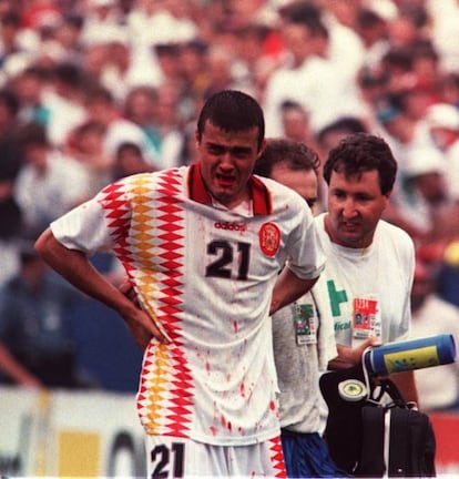 9 de julio de 1994. Luis Enrique sangrando con la nariz rota tras el codazo de Tassotti fue la despedida de los de Javier Clemente en cuartos del Mundial de Estados Unidos. España jugó mejor que Italia, en un partido muy duro.