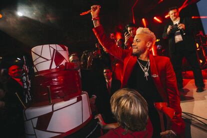 Neymar Jr., durante su fiesta de cumpleaños este martes.