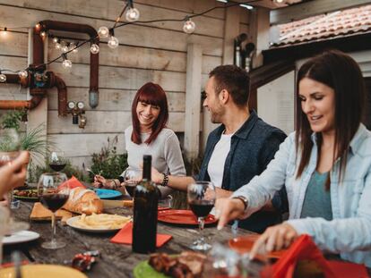 Vuelven las cenas con amigos y las comidas familiares: sorprende a tus invitados con estas recetas ideales para el reencuentro