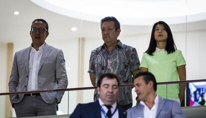 Peter Lim en un partido del Valencia en Mestalla. 