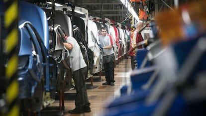 Cadena de montaje de la fábrica de Seat en Martorell (Barcelona). 