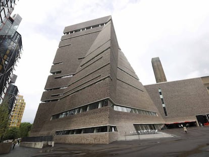 El edificio de la ampliación de la Tate Modern, en Londres.