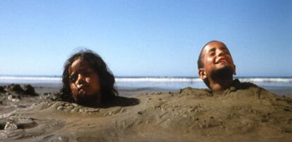 Imagen de la película <i>Agua fría de mar</i>.