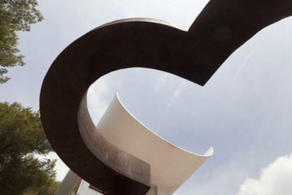 One of Chillida's iron sculptures against the backdrop of the Maeght Foundation, which is hosting a retrospective on the artist.