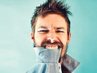 Jan Cornet, el arma sorpresa de Almodóvar en <i>La piel que habito, </i>con camisa de COS.