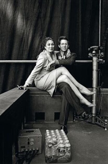 Angelica Huston y Wes Anderson, durante el rodaje de The Royal Tenenbaums. La imagen forma parte del libro 'The Wes Anderson collection', de Matt Zoller Seitz, publicado por Abrams Books.