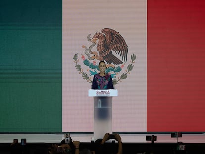 Claudia Sheinbaum, ofrece un discurso a sus partidarios después de su triunfo.