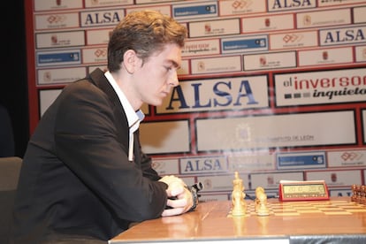 David Antón, a punto para empezar la semifinal contra Anand.