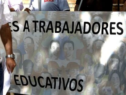 Protesta de profesores de la concertada en Sevilla.