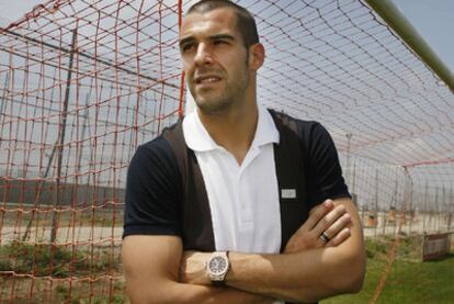 Álvaro Negredo, en la Ciudad Deportiva del Sevilla.