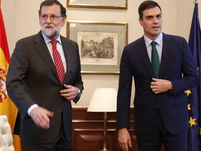 Mariano Rajoy, presidente em exercício, e Pedro Sánchez