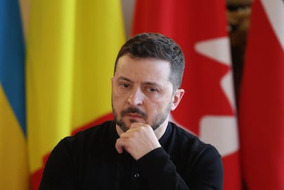 Volodímir Zelenski, presidente de Ucrania, durante la reunión en el Lancaster House de Londres.