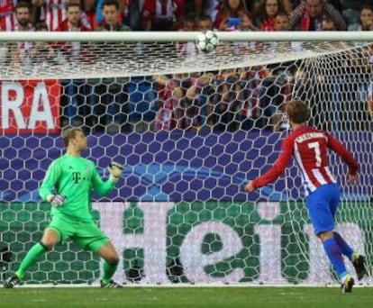 Griezmann falla un penalti.