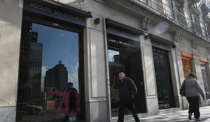 Tienda de Adolfo Dom&iacute;nguez en la calle Serrano en Madrid.