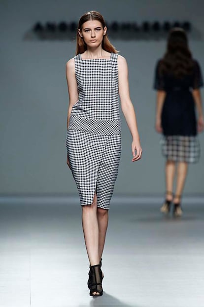 Ángel Schlesser colección primavera-verano 2014.