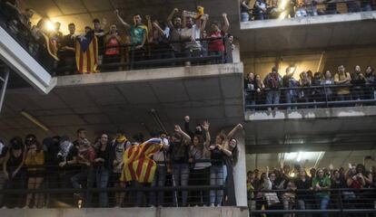 Protestas en el aeropuerto de El Prat convocadas por Tsunami Democràtic tras la sentencia del 'procés'.