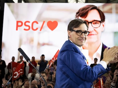 El primer secretario del PSC y candidato a presidente de la Generalitat, Salvador Illa, durante el acto de inicio de campaña de los socialistas catalanes para las elecciones del 12 de mayo, este jueves en Sabadell.