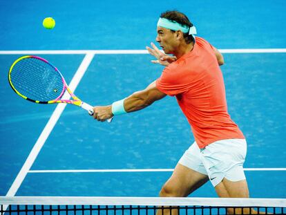 Nadal, durante el partido de dobles de este domingo en Brisbane (Australia).