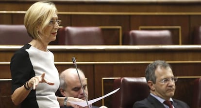 La portavoz de UPyD, Rosa Díez, en el Congreso.