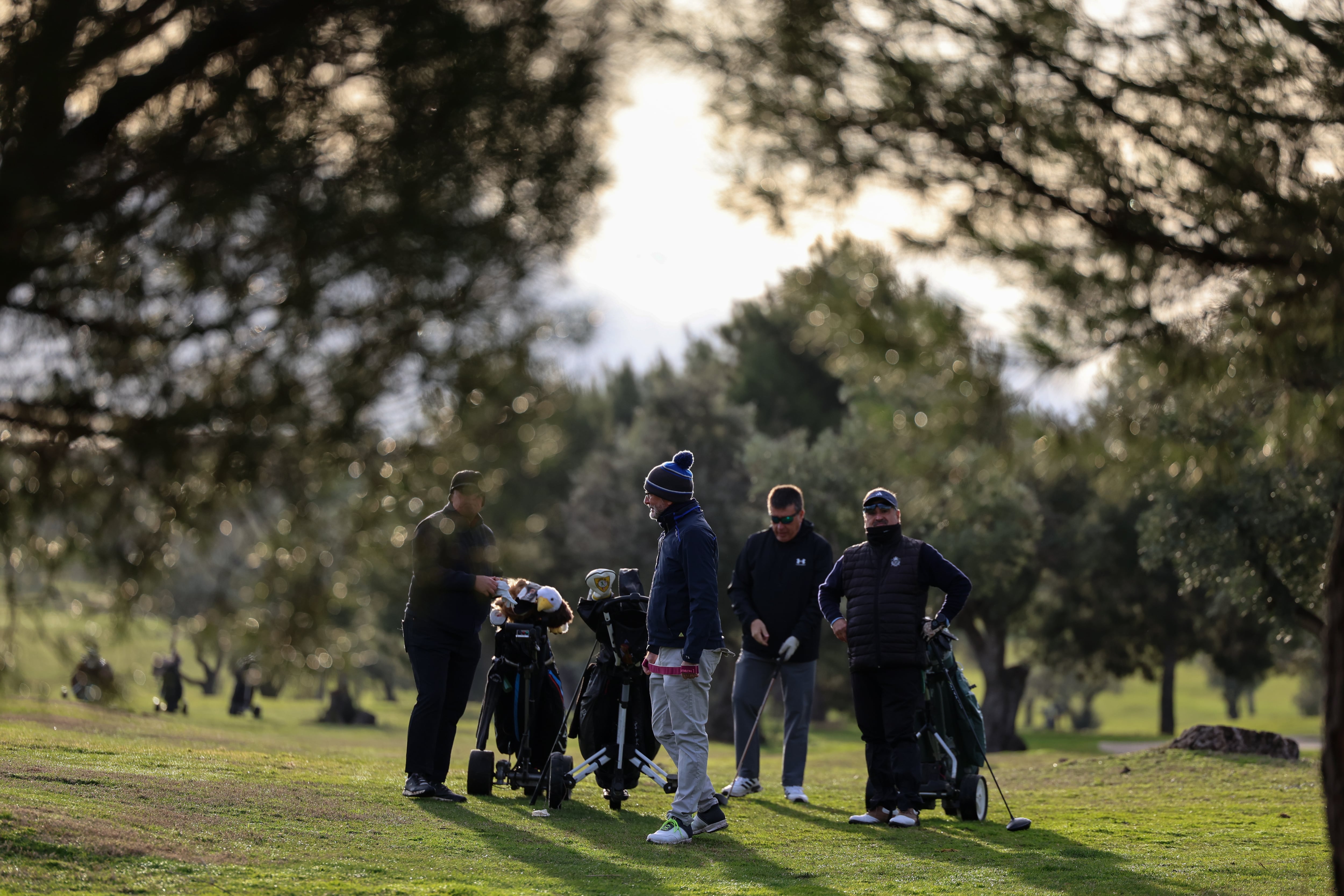 Miembros del club Los lunes al golf en un torneo en el Olivar de la Hinojosa, a mediados de febrero.