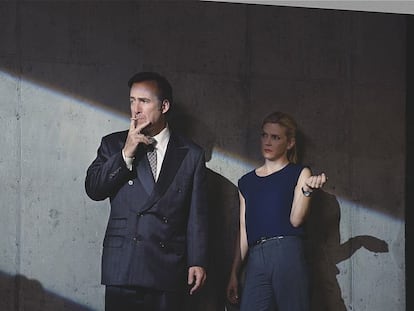 Los intérpretes Bob Odernik y Rhea Seehorn en un momento de 'Better Call Saul'.