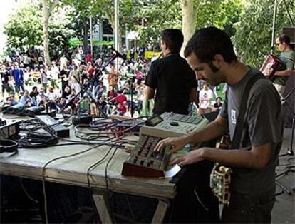 Imagen de las primeras actuaciones en Sónar 2002, que se celebra en Barcelona.