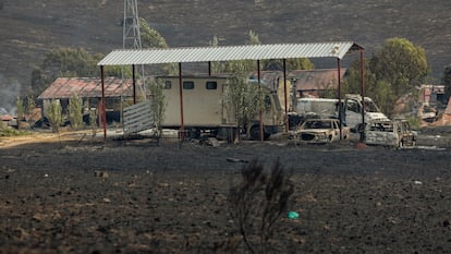 Terrenos del centro La Hípica que fueron arrasados por el incendio de Tres Cantos.