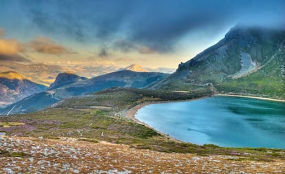 Lago Ausente, en Puebla de Lillo (León).