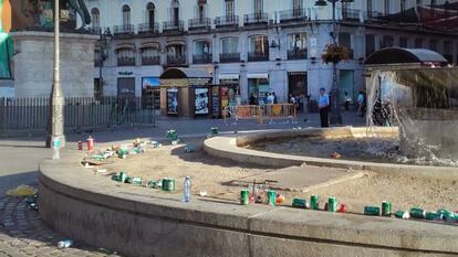 Fuente en la Puerta del Sol en Madrid.