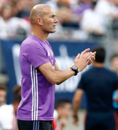 Zidane, durante el partido ante el PSG.