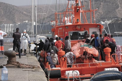 Los ocupantes de una patera llegada a las costas de Gran Canaria, el pasado 2 de agosto.