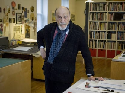 Milton Glaser en su estudio en Nueva York. 