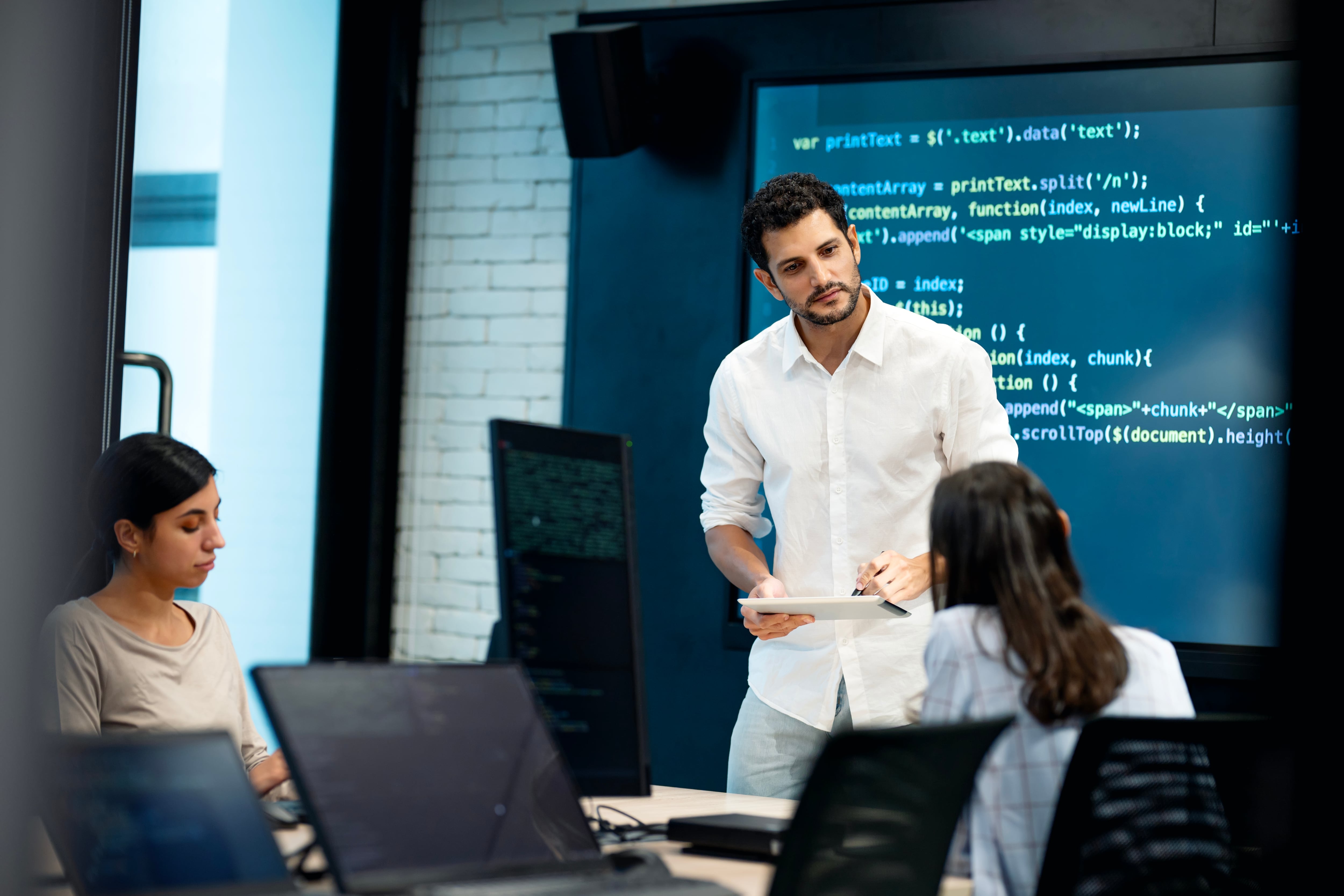 Gobernanza y talento, claves en el futuro digital