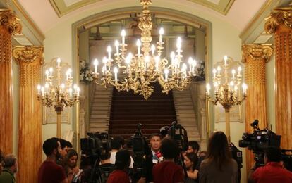 Xavier García Albiol, portavoz del PP, esta mañana en el Liceu.