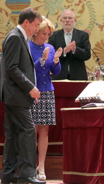 José Carrillo, Esperanza Aguirre y Carlos Berzosa.