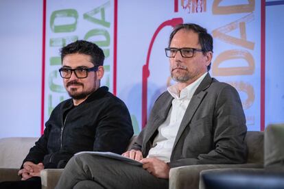 Román Meyer Falcón y Jan Martínez Ahrens, en la inauguración del foro, este jueves.