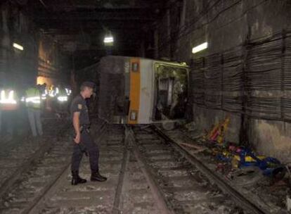 Estado en que quedó el convoy accidentado en la estación de Jesús.