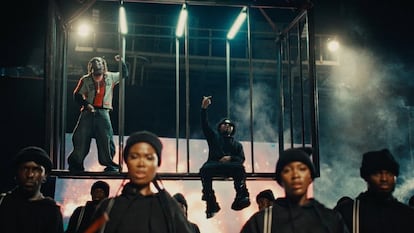 Imagen del videoclip de 'Amapiano', una canción de los nigerianos Asake y Olamide.