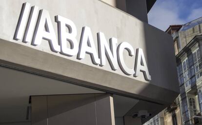 Una sucursal de Abanca en Lugo.