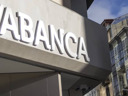 Una sucursal de Abanca en Lugo.