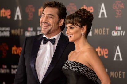 Javier Bárdem y Penélope Cruz en los premios Goya.