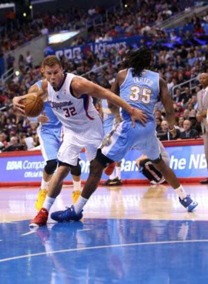 Blake Griffin se libra de Kenneth Faried
