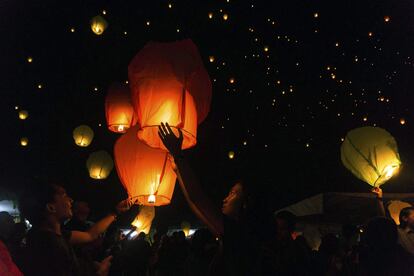 Celebraciones de Año Nuevo en Magelang (Indonesia).