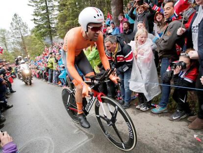 Tom Dumoulin, durante la contrarreloj del mundial de ciclismo en Bergen.