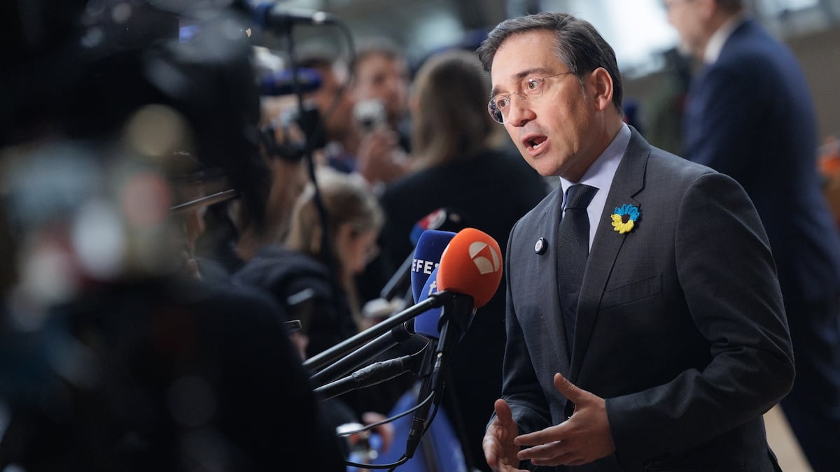 Albares exige la solidaridad de los socios europeos con Ceuta y carga contra Meloni | España | EL PAÍS