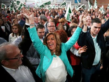 Susana Díaz y Pedro Sánchez, en el mitin en Vícar (Almería).